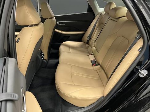 Used 2025 Hyundai Sonata Limited image 30