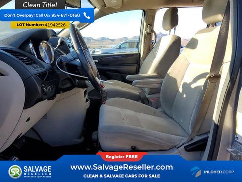 Used 2016 Dodge Grand Caravan SE w/ Quick Order Package 29E SE image 9