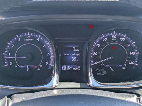 Used 2013 Toyota Avalon XLE Premium image 19