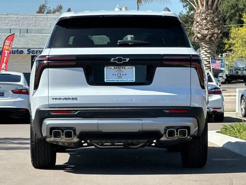 New 2026 Chevrolet Traverse LT FWD image 5