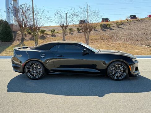Used 2023 Chevrolet Camaro ZL1 image 6