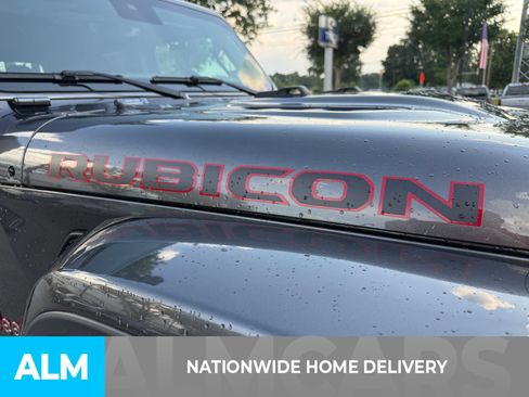 Used 2025 Jeep Gladiator Rubicon AWD/4WD image 4