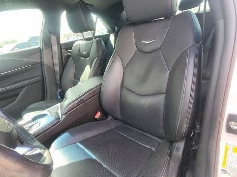 Used 2020 Cadillac CT4 Premium Luxury RWD image 19