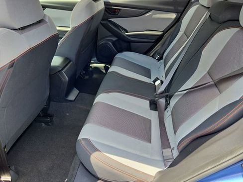 Used 2019 Subaru Crosstrek 2.0i Premium w/ Moonroof Package AWD/4WD image 13
