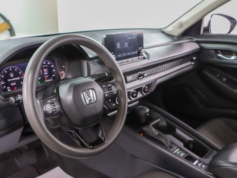 Used 2023 Honda Accord EX image 23