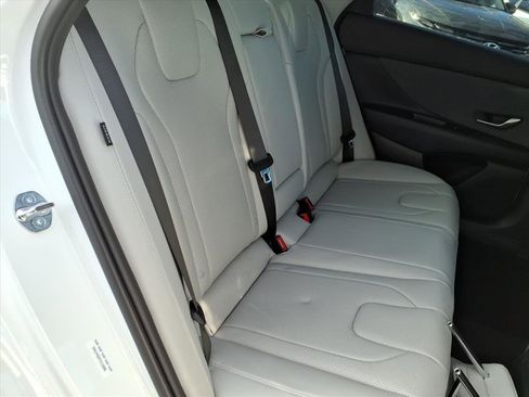 New 2026 Hyundai Elantra Limited w/ Cargo Package image 9