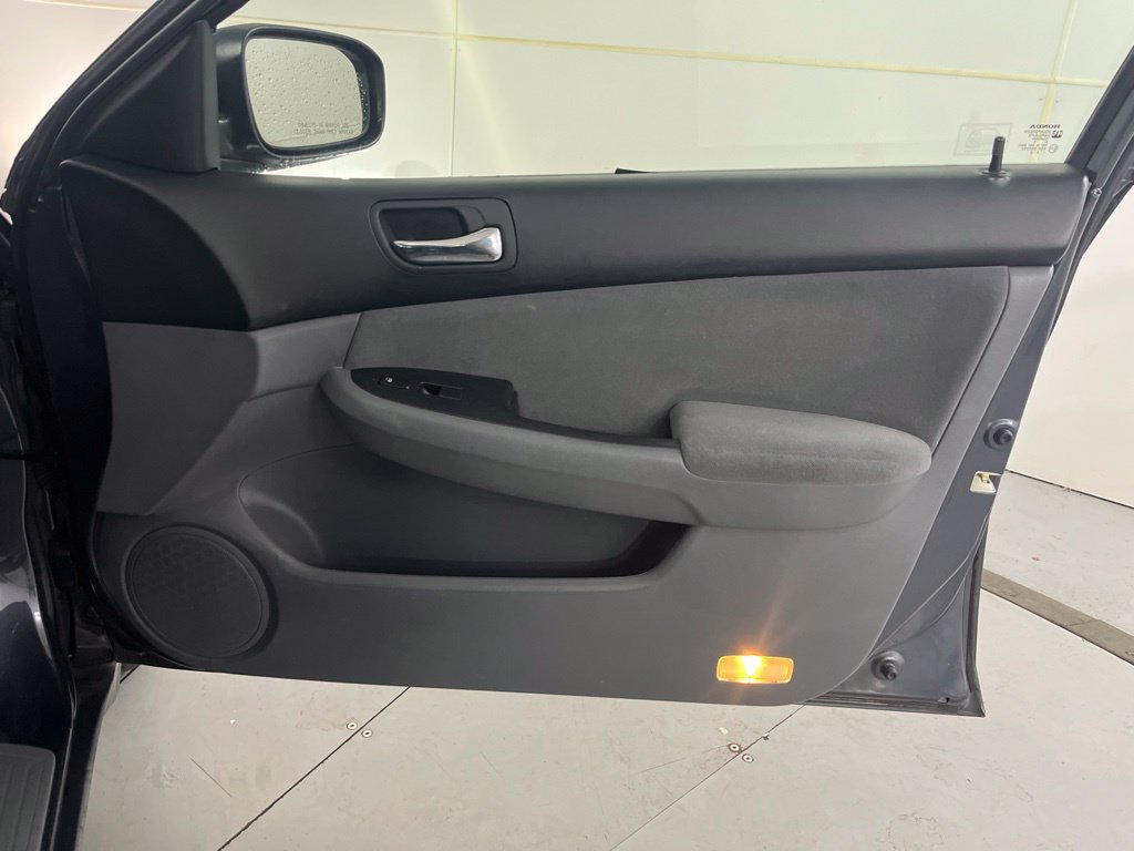 Used 2007 Honda Accord LX image 29