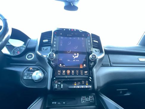 Used 2019 RAM 1500 Sport w/ Leather & Sound Group image 16