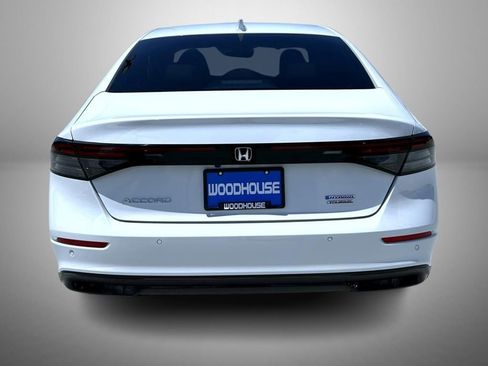 Used 2024 Honda Accord Touring image 6