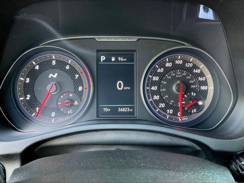 Used 2022 Hyundai Veloster N FWD image 12