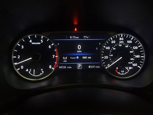 Used 2020 Nissan Sentra SV w/ Trunk Package FWD image 23
