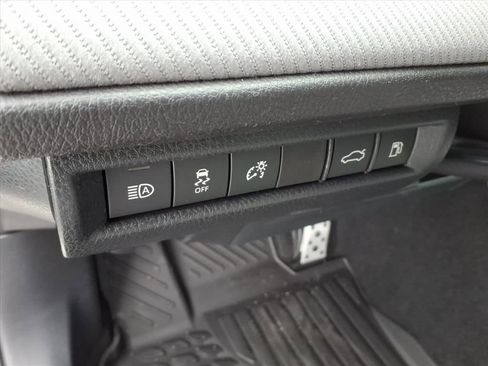 New 2026 Toyota Camry SE image 10