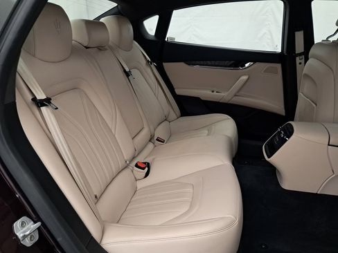 Used 2016 Maserati Quattroporte S Q4 image 26