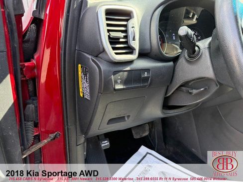 Used 2018 Kia Sportage LX w/ LX Popular Package AWD/4WD image 32