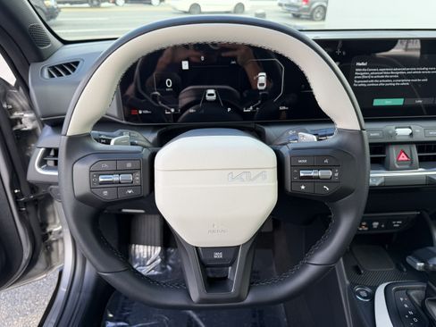 Certified 2025 Kia K4 EX w/ GT-Line Sunroof Package FWD image 19