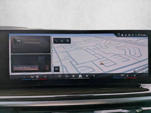 Certified 2025 BMW X7 xDrive40i w/ Climate Comfort Package AWD/4WD image 13