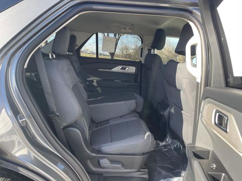 New 2026 Ford Explorer Active image 30