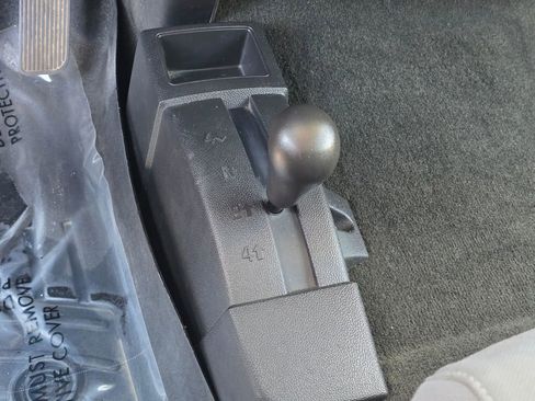 Used 2015 Chevrolet Silverado 1500 W/T image 23