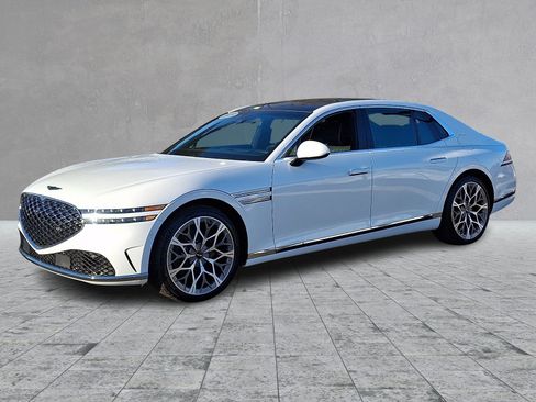 Certified 2025 Genesis G90 3.5T image 6