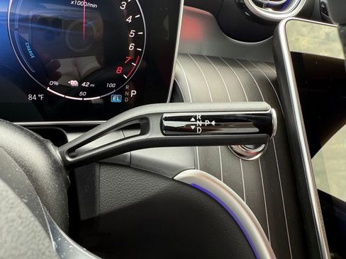 New 2025 Mercedes-Benz GLC 350e 4MATIC image 13