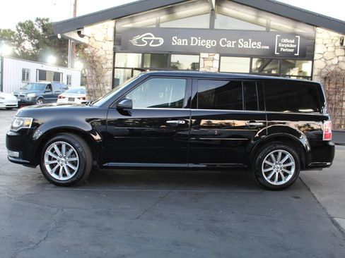 Used 2019 Ford Flex Limited AWD/4WD image 2