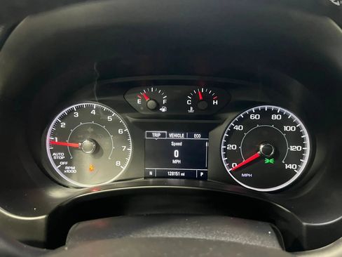 Used 2018 GMC Terrain SLE FWD image 16