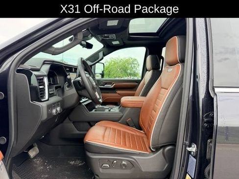 Used 2024 GMC Sierra 2500 Denali Ultimate w/ Max Trailering Package AWD/4WD image 8