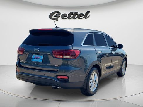 Used 2020 Kia Sorento LX w/ LX I4 Convenience Package image 5