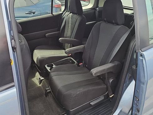 Used 2012 MAZDA MAZDA5 Touring image 12