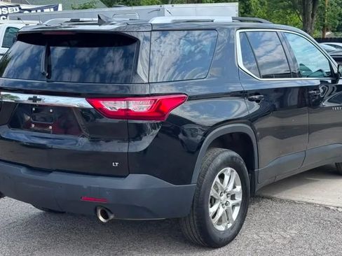 Used 2018 Chevrolet Traverse LT FWD image 5