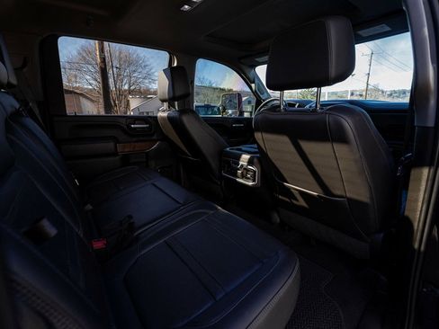 Used 2021 GMC Sierra 3500 Denali w/ Denali Ultimate Package image 30