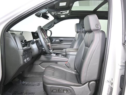 Used 2025 Chevrolet Tahoe RST w/ Comfort Package image 22