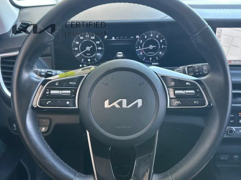 Certified 2024 Kia Seltos EX FWD image 24