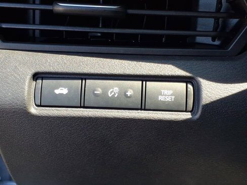 Certified 2023 Nissan Altima 2.5 SR w/ SR Premium Package AWD/4WD image 19