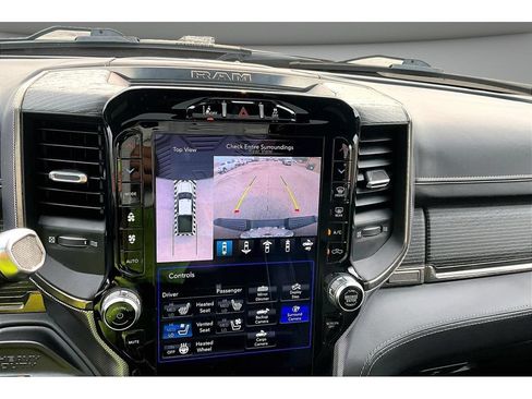 Used 2020 RAM 2500 Limited AWD/4WD image 26