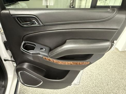 Used 2017 Chevrolet Tahoe Premier image 35