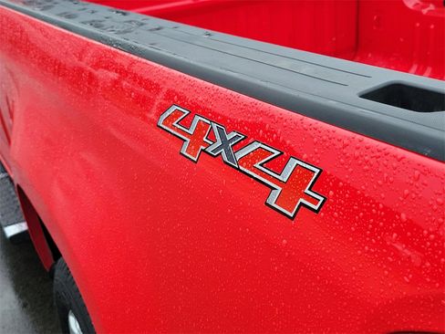 Used 2015 Chevrolet Colorado LT w/ Luxury Package image 21