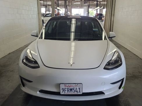 Used 2023 Tesla Model 3 Standard Range image 6