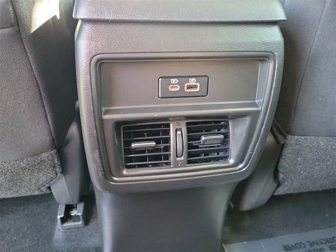 Used 2022 Nissan Murano S image 17