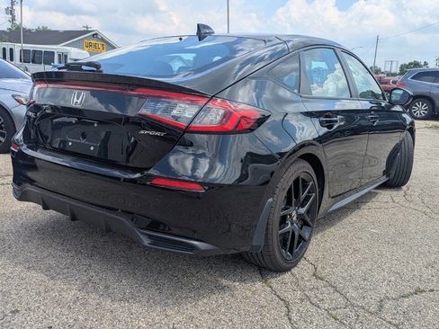 Used 2025 Honda Civic Sport image 10