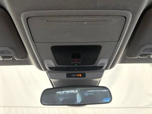 Used 2023 Honda Accord LX image 43