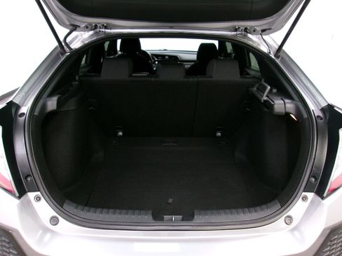 Used 2018 Honda Civic EX image 12
