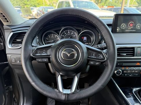 Used 2018 MAZDA CX-9 Touring w/ Touring Premium Package AWD/4WD image 9