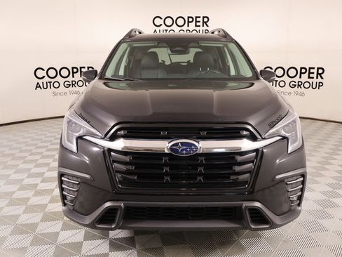 Used 2023 Subaru Ascent Limited AWD/4WD image 9