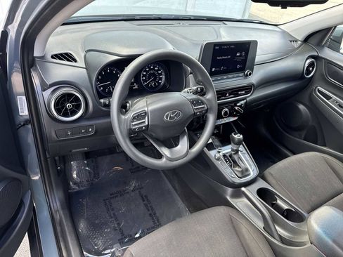 Used 2022 Hyundai Kona SEL w/ Cargo Package AWD/4WD image 2
