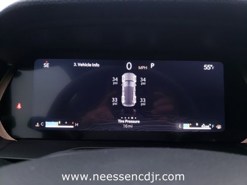 New 2025 Jeep Grand Cherokee Limited image 34