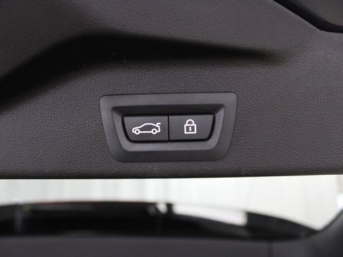 Used 2019 BMW X5 xDrive40i w/ Convenience Package AWD/4WD image 23