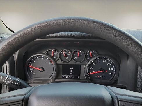 Used 2022 Chevrolet Silverado 1500 Custom Trail Boss w/ Midnight Edition image 18