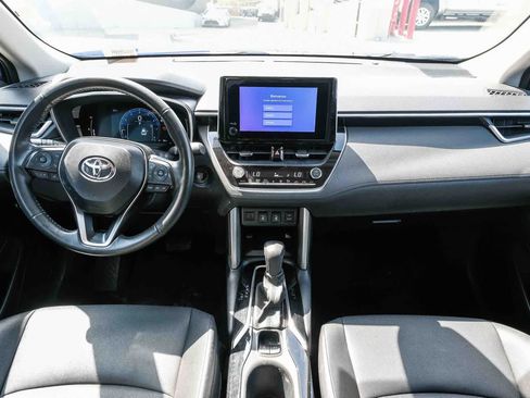 Certified 2024 Toyota Corolla Cross XLE FWD image 13