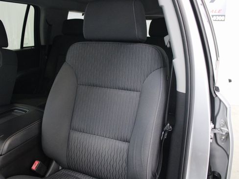 Used 2019 Chevrolet Tahoe LS image 17